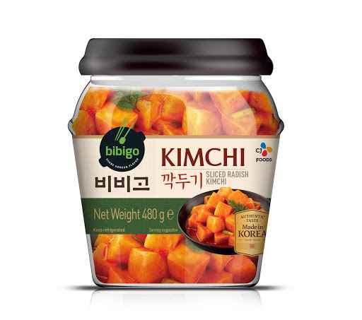 비비고 깍두기 단지 480 BIBIGO Cubed Radish Kimchi